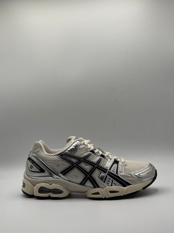 Asics Nimbus 9 cream / images