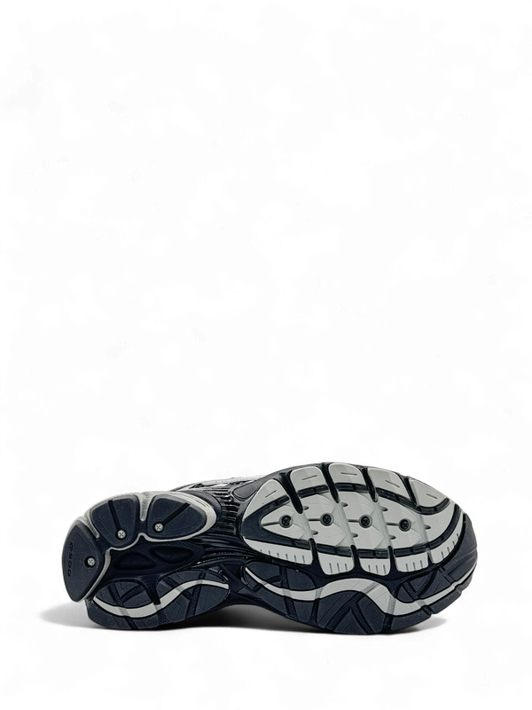 Saucony Omni 9 "Black Silver"